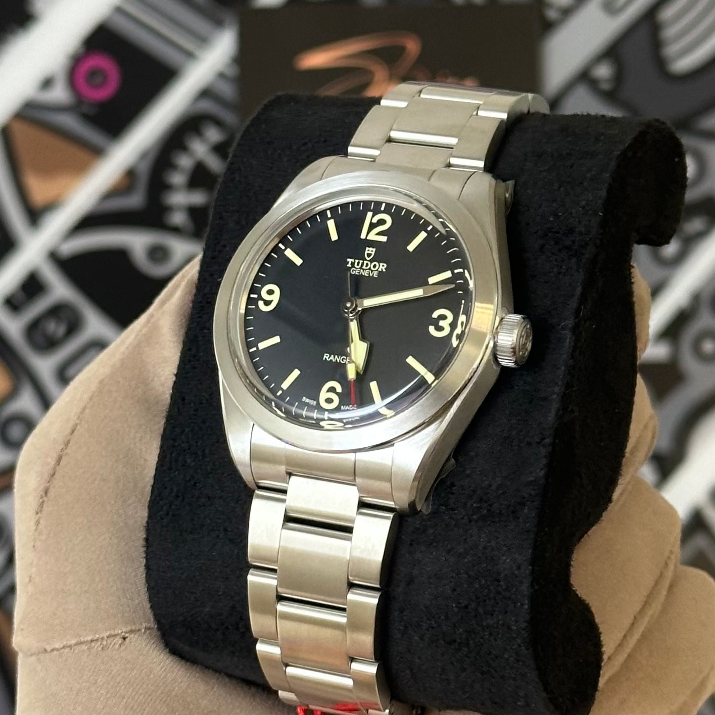 NEW Tudor Ranger 79950