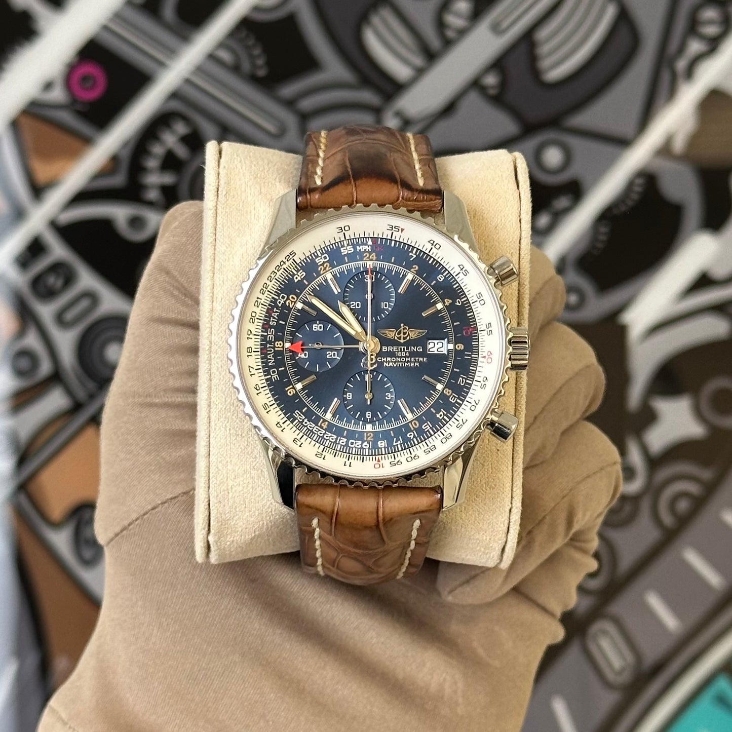 Breitling Navitimer World A24322