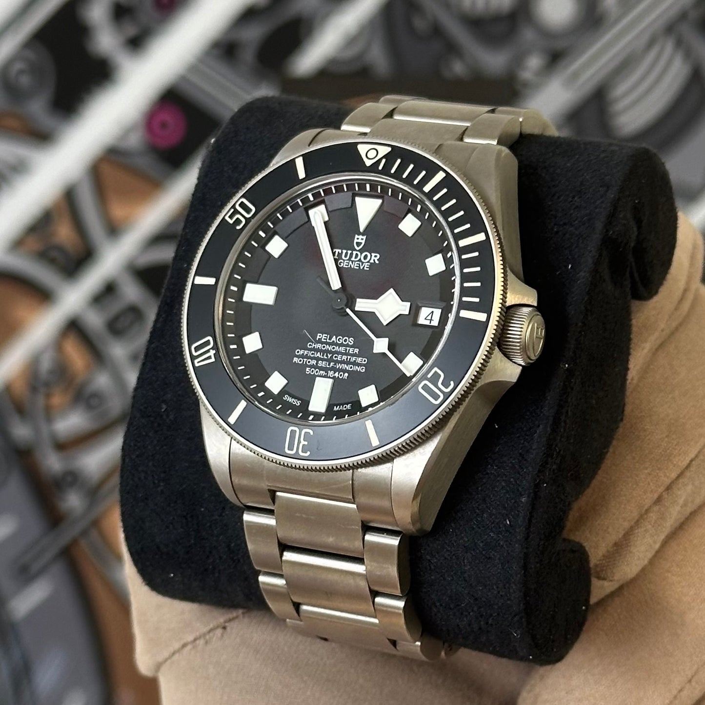 Tudor Pelagos Black 42 25600TN