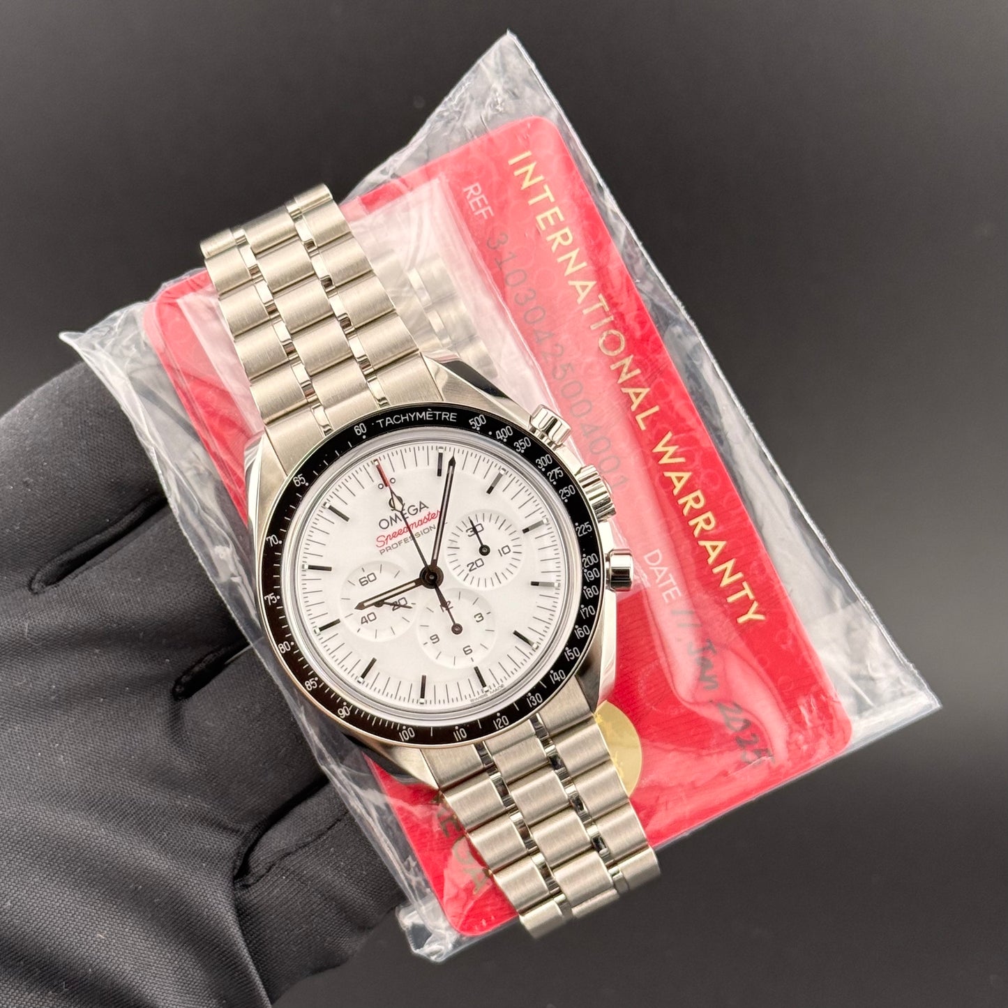 Omega Speedmaster Moonwatch Sapphire White 310.30.42.50.04.001