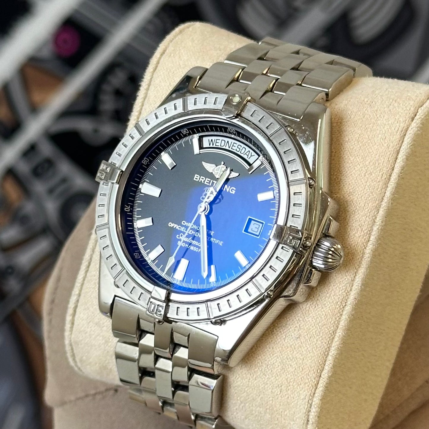 Breitling Headwind Day Date A45355
