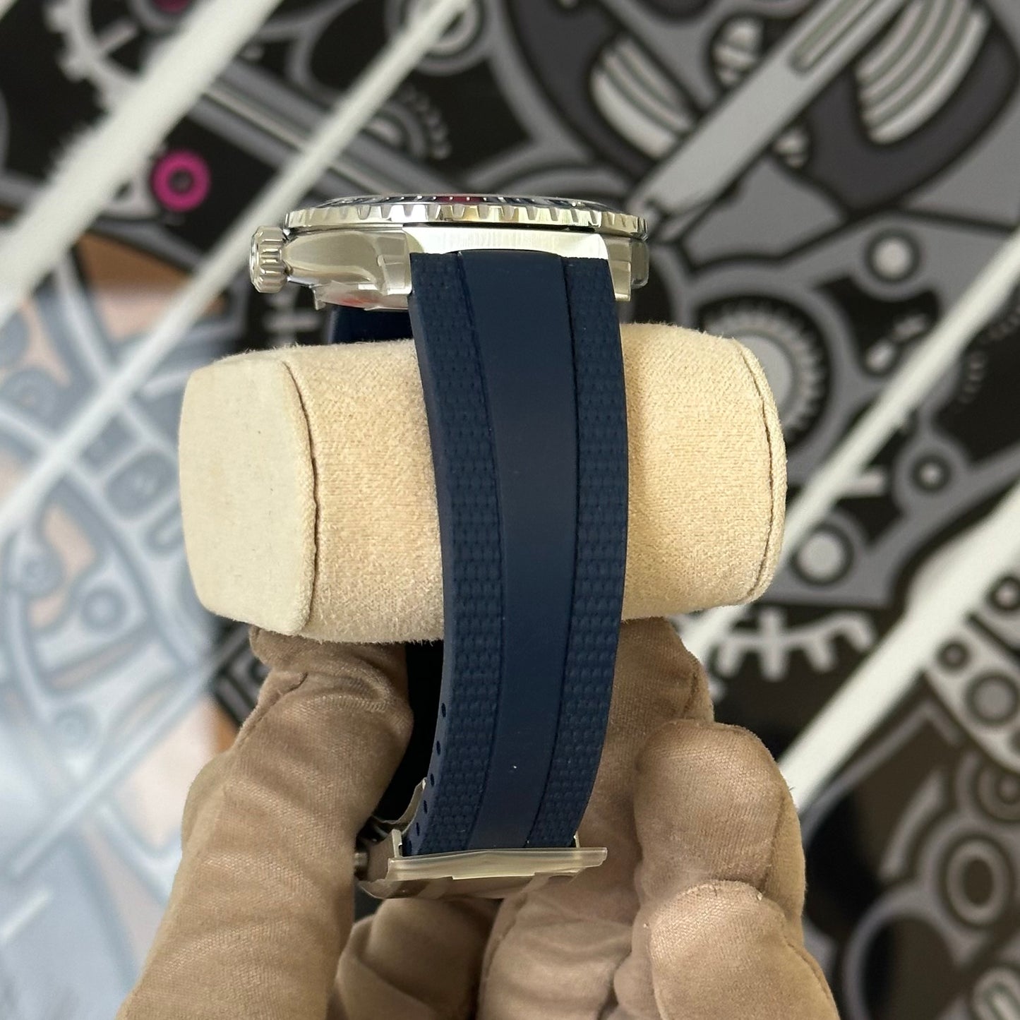 NEW Breitling Superocean 42 A17375