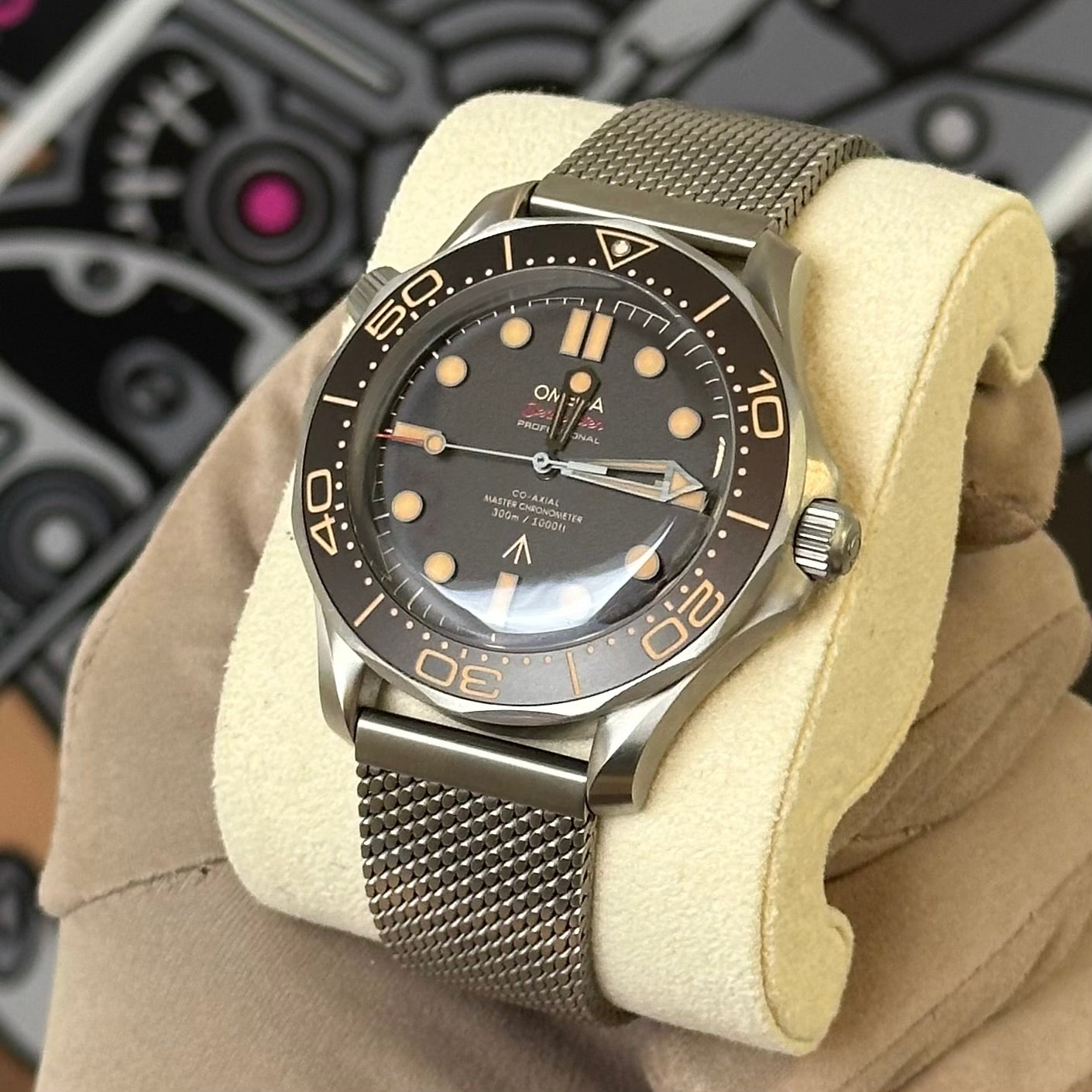 Omega Seamaster 007 NTTD 210.90.42.20.01.001