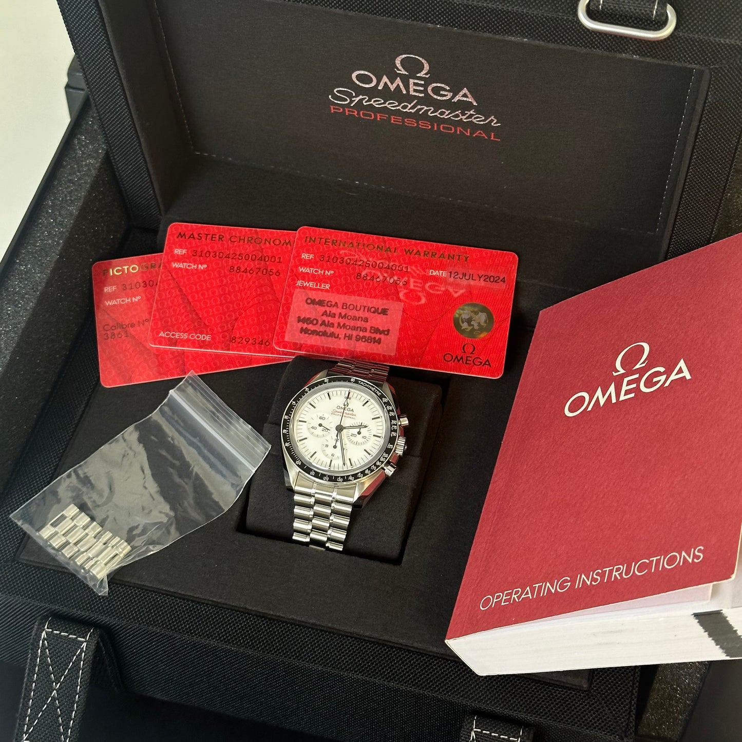 Omega Speedmaster Moonwatch White Dial 310.30.42.50.04.001