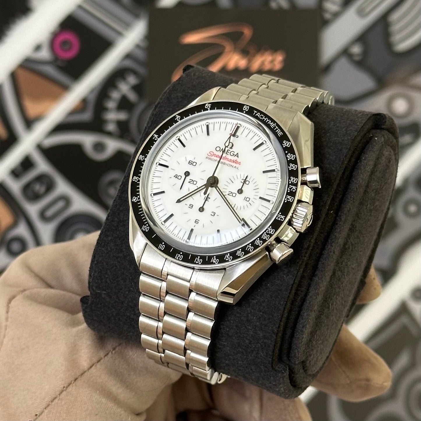 Omega Moonwatch Speedmaster White Dial 310.30.42.50.04.001