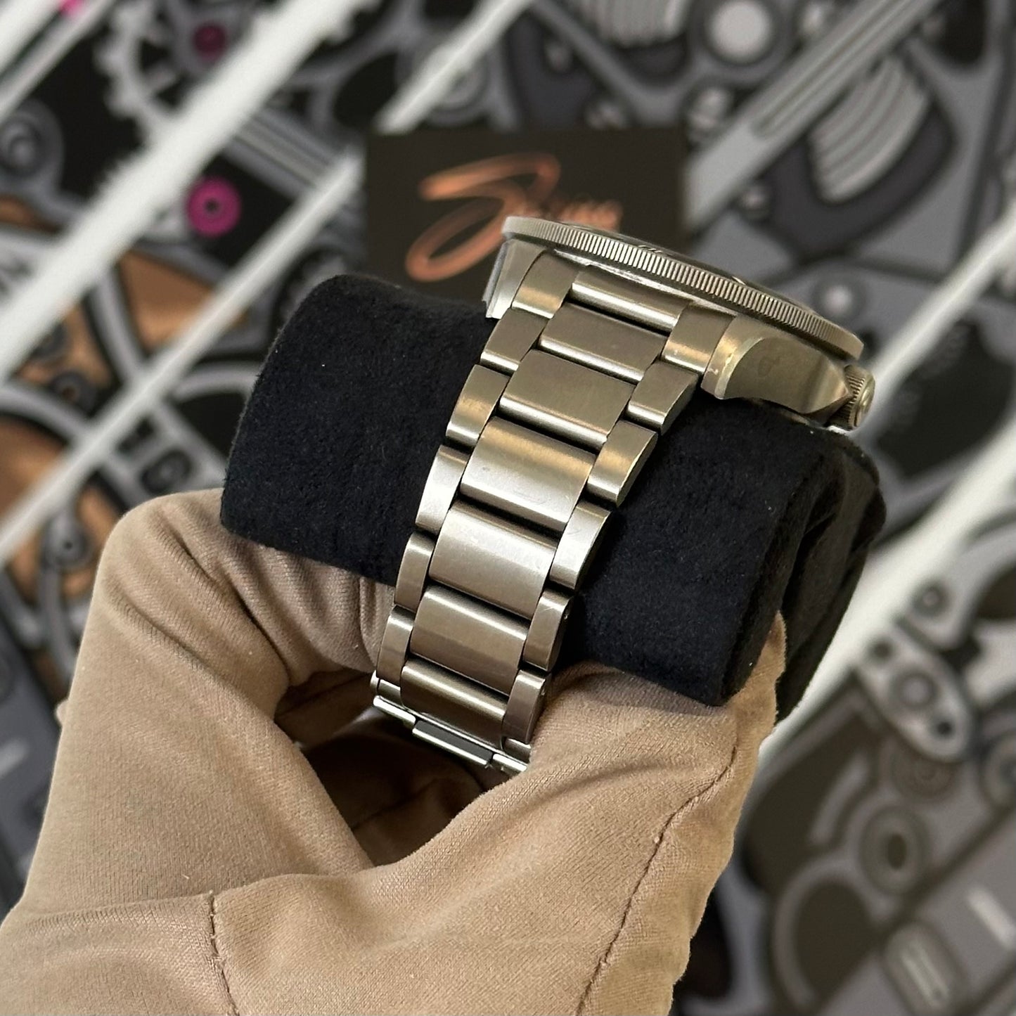Tudor Pelagos Black 42 25600TN