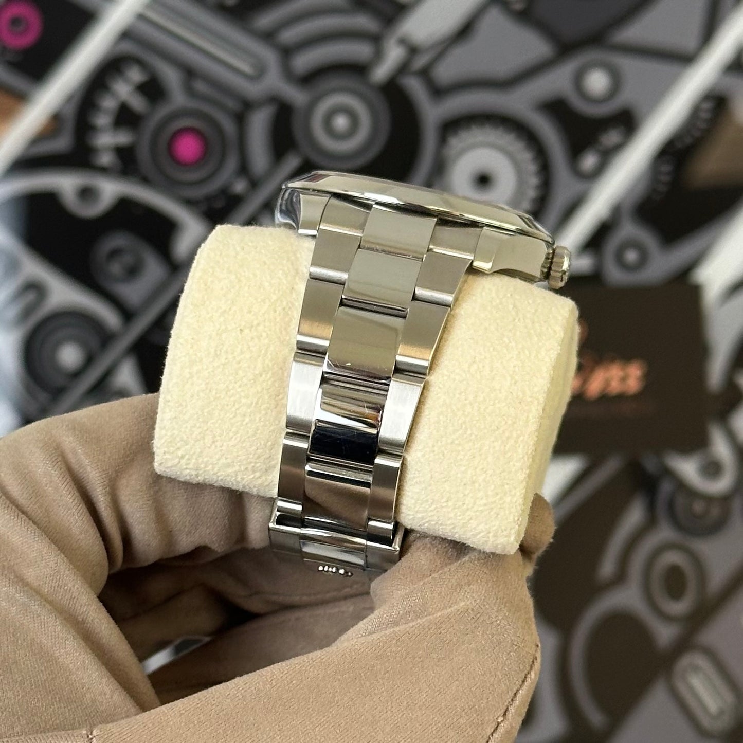 Rolex DJ41 Green Oyster 126300