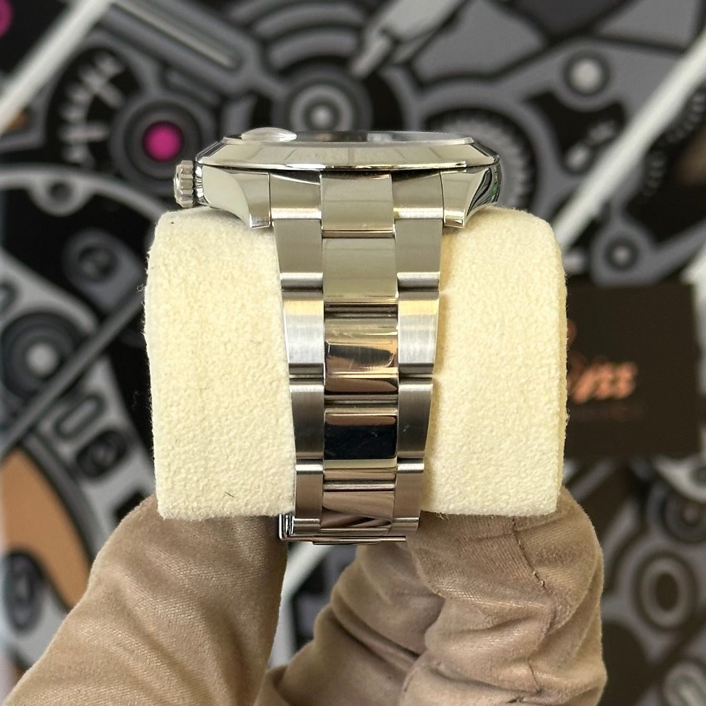 Rolex DJ41 Green Oyster 126300