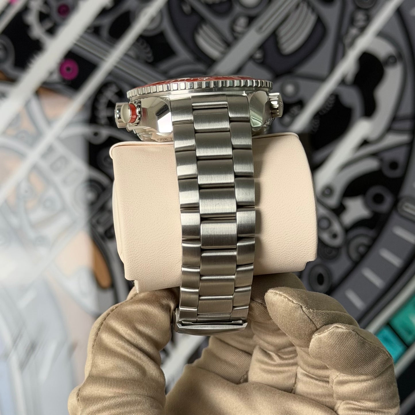 Omega Seamaster Planet Ocean 215.30.46.51.99.001