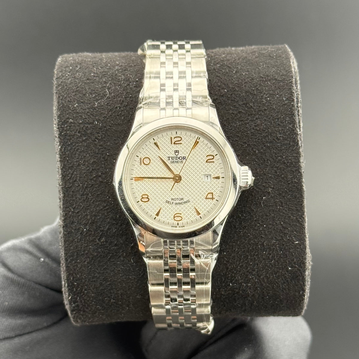 NEW Tudor 1926 28mm 91350