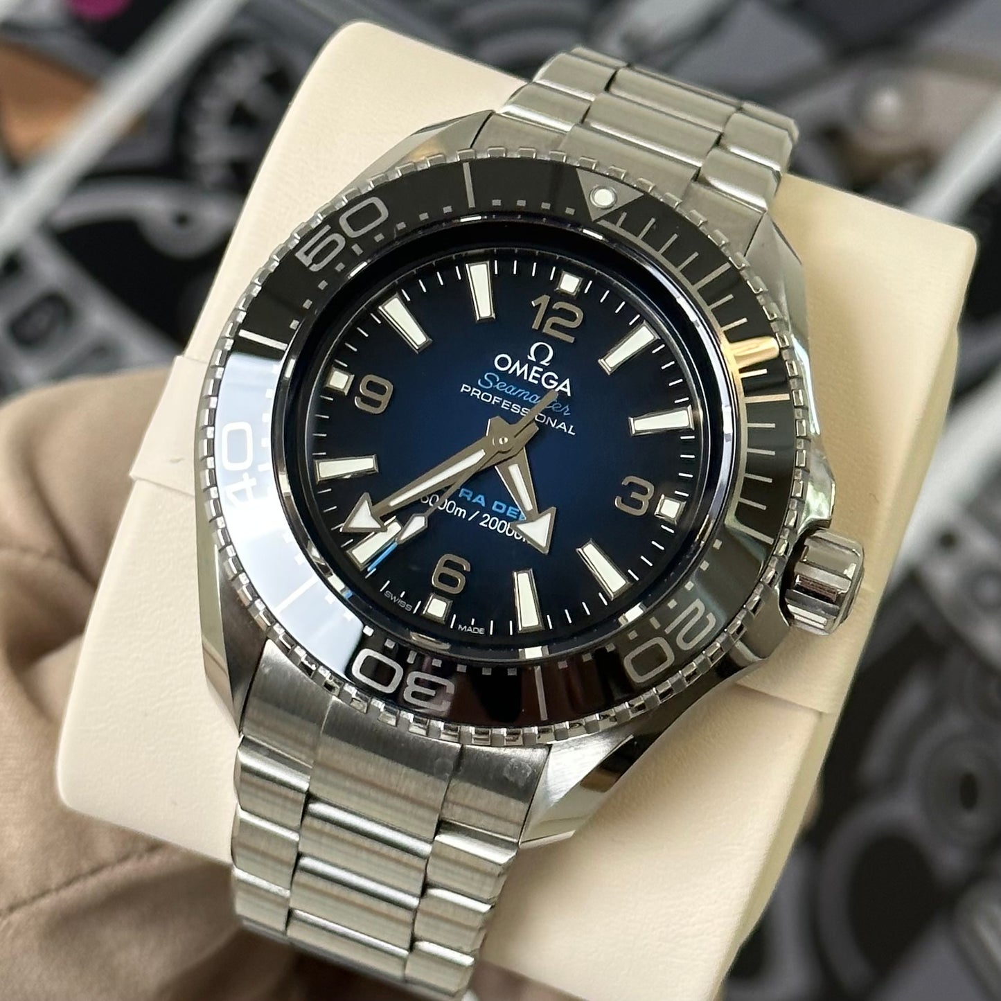 Omega Seamaster Planet Ocean Ultra Deep 215.30.46.21.03.001