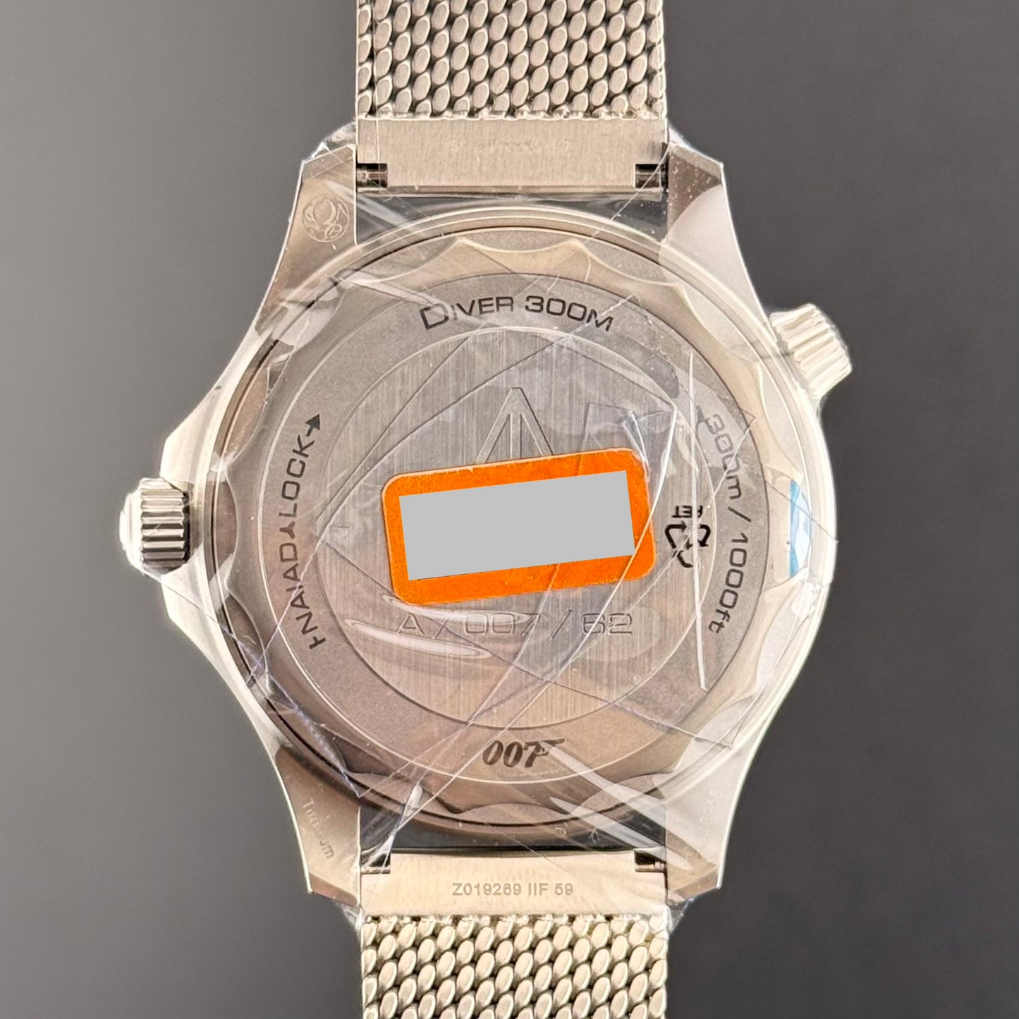 NEW Omega Seamaster Diver 300m James Bond 007 “No Time To Die” 210.90.42.20.01.001