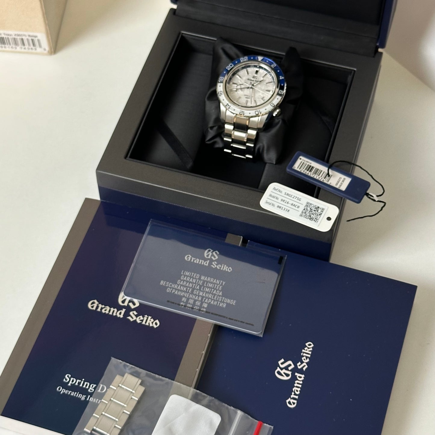 Grand Seiko Snowflake GMT SBGE275G