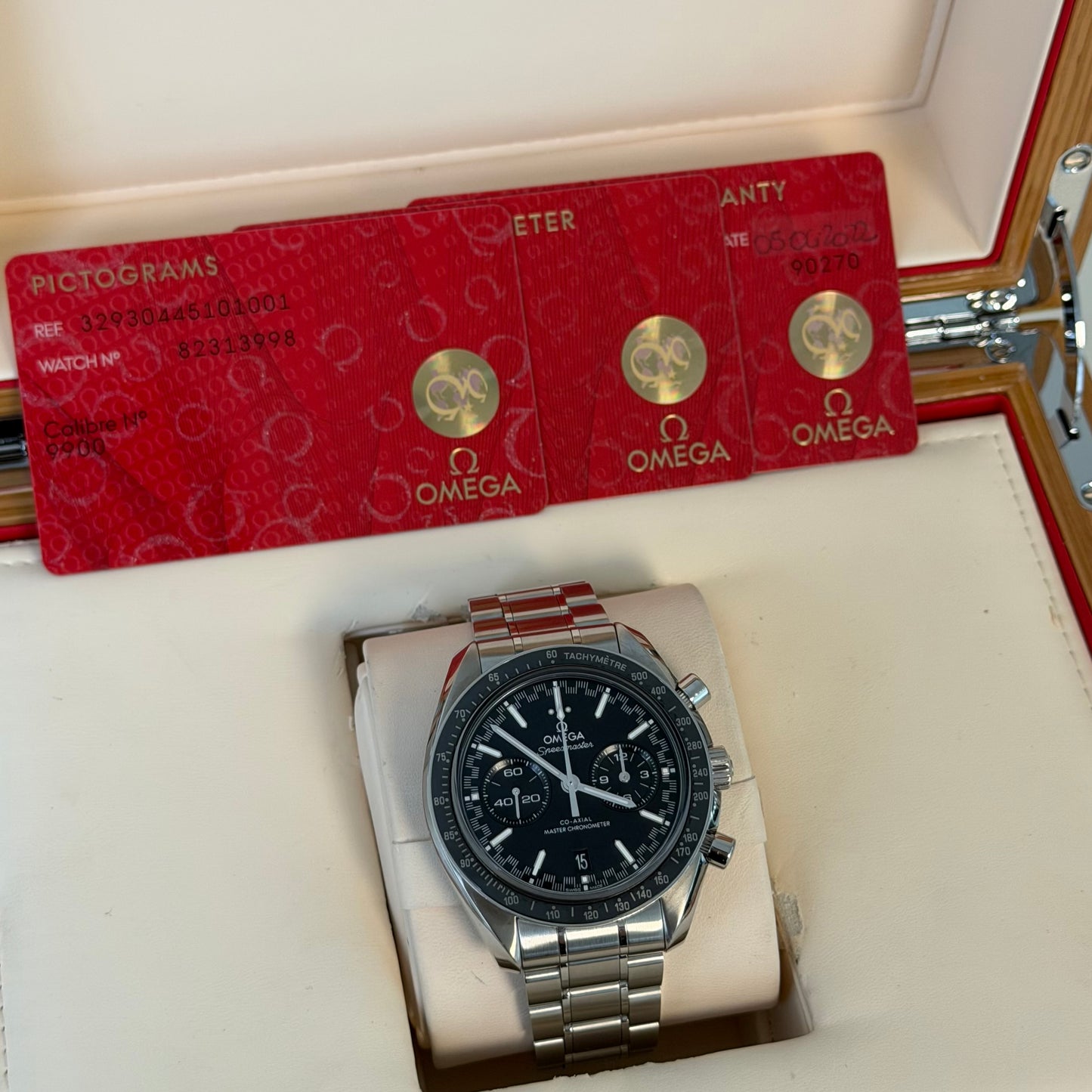 Omega Speedmaster Racing Steel on Steel 329.30.44.51.01.001