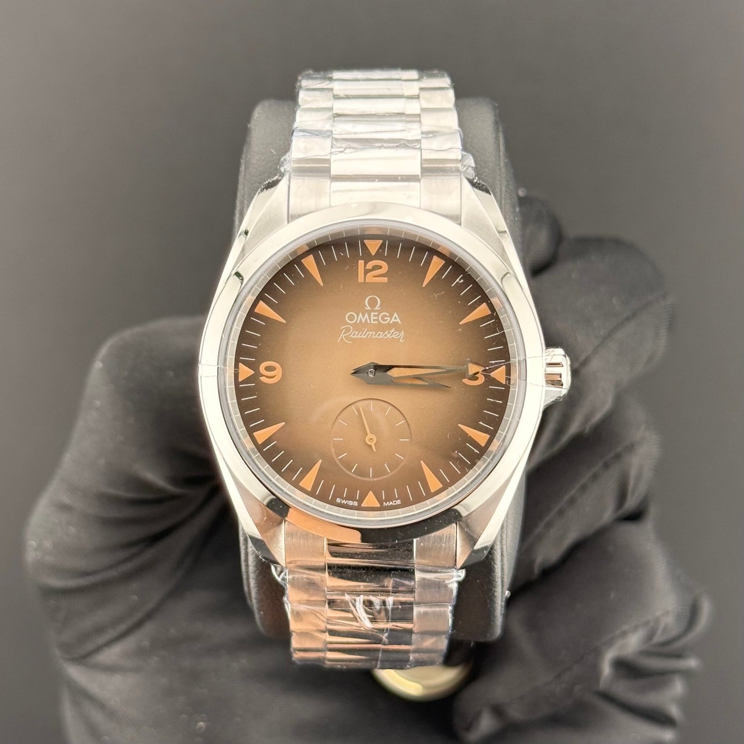 NEW Omega Seamaster Railmaster 38mm 235.10.38.20.13.001