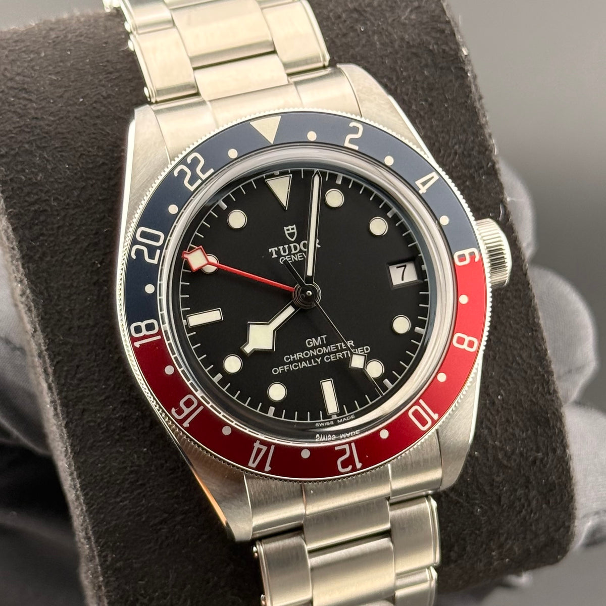 NEW Tudor Black Bay GMT Pepsi 79830RB