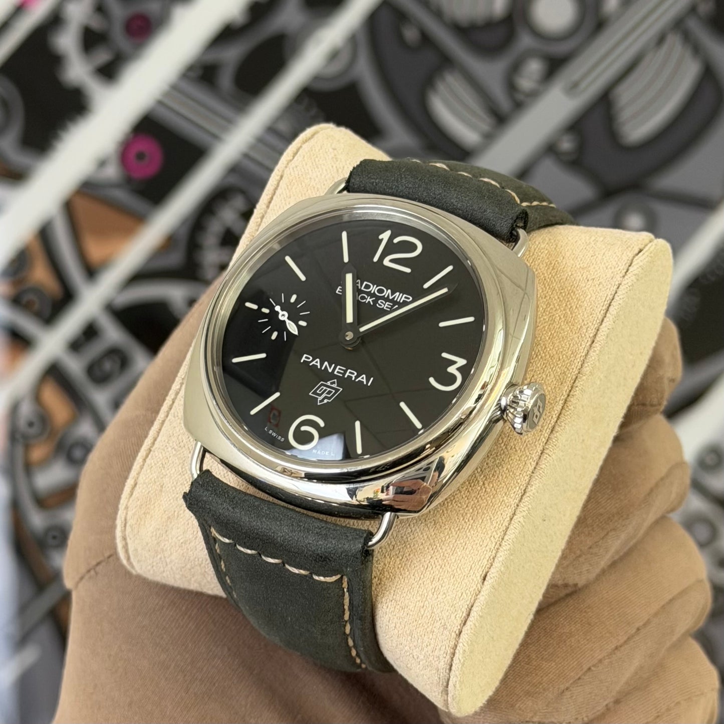 Paneri Radiomir Black Seal PAM00380