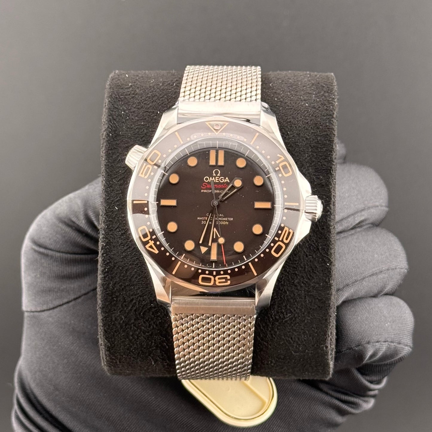 NEW Omega Seamaster Diver 300m James Bond 007 “No Time To Die” 210.90.42.20.01.001