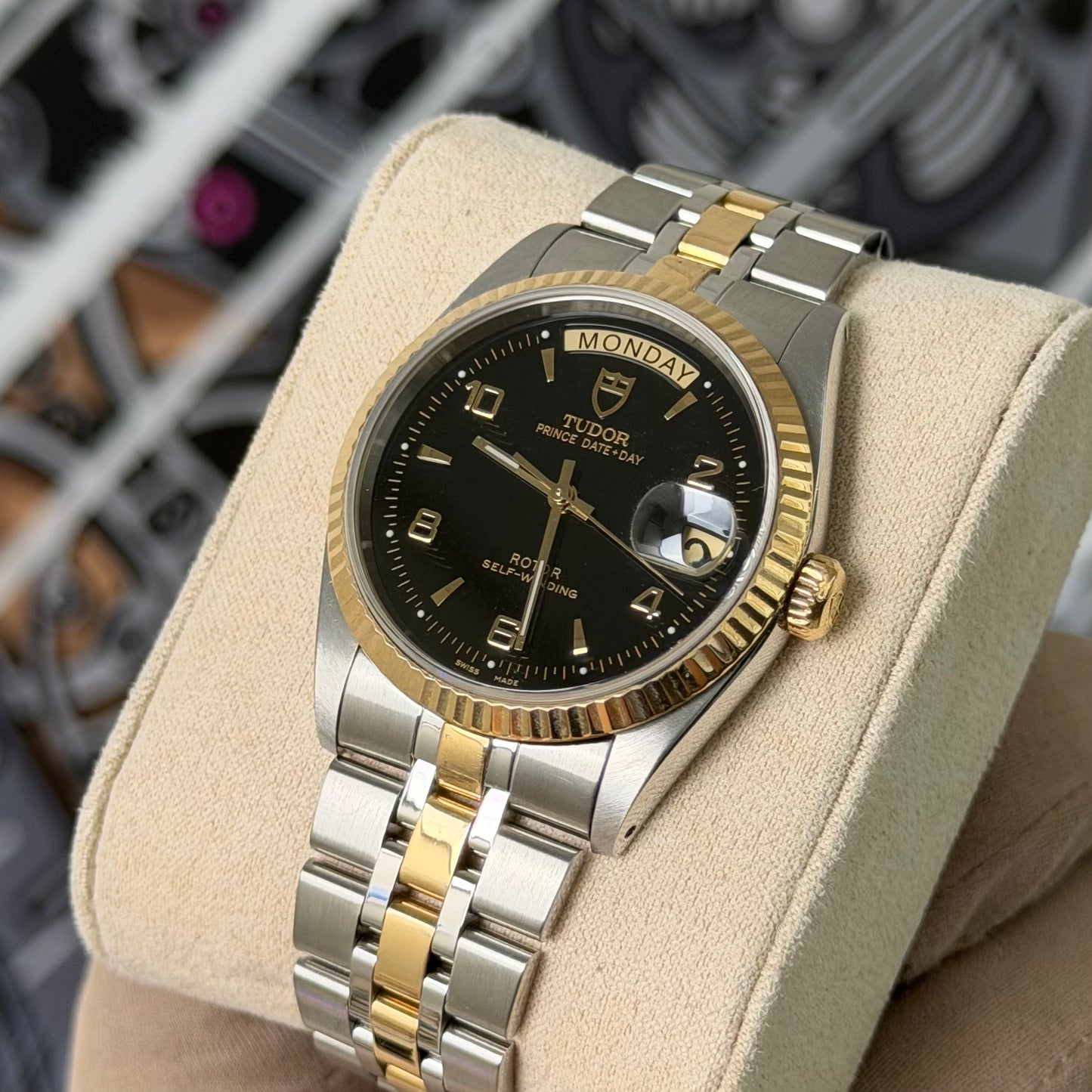 Tudor Prince Date Day 76213