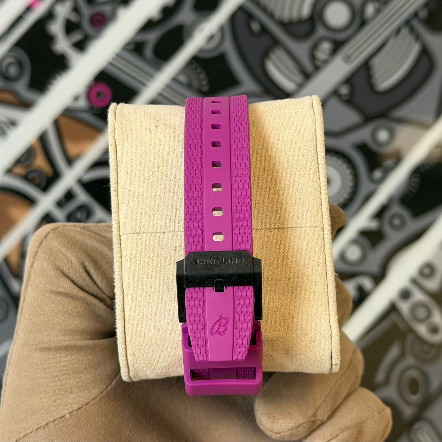NEW Breitling Endurance Pro 38 Purple X83310