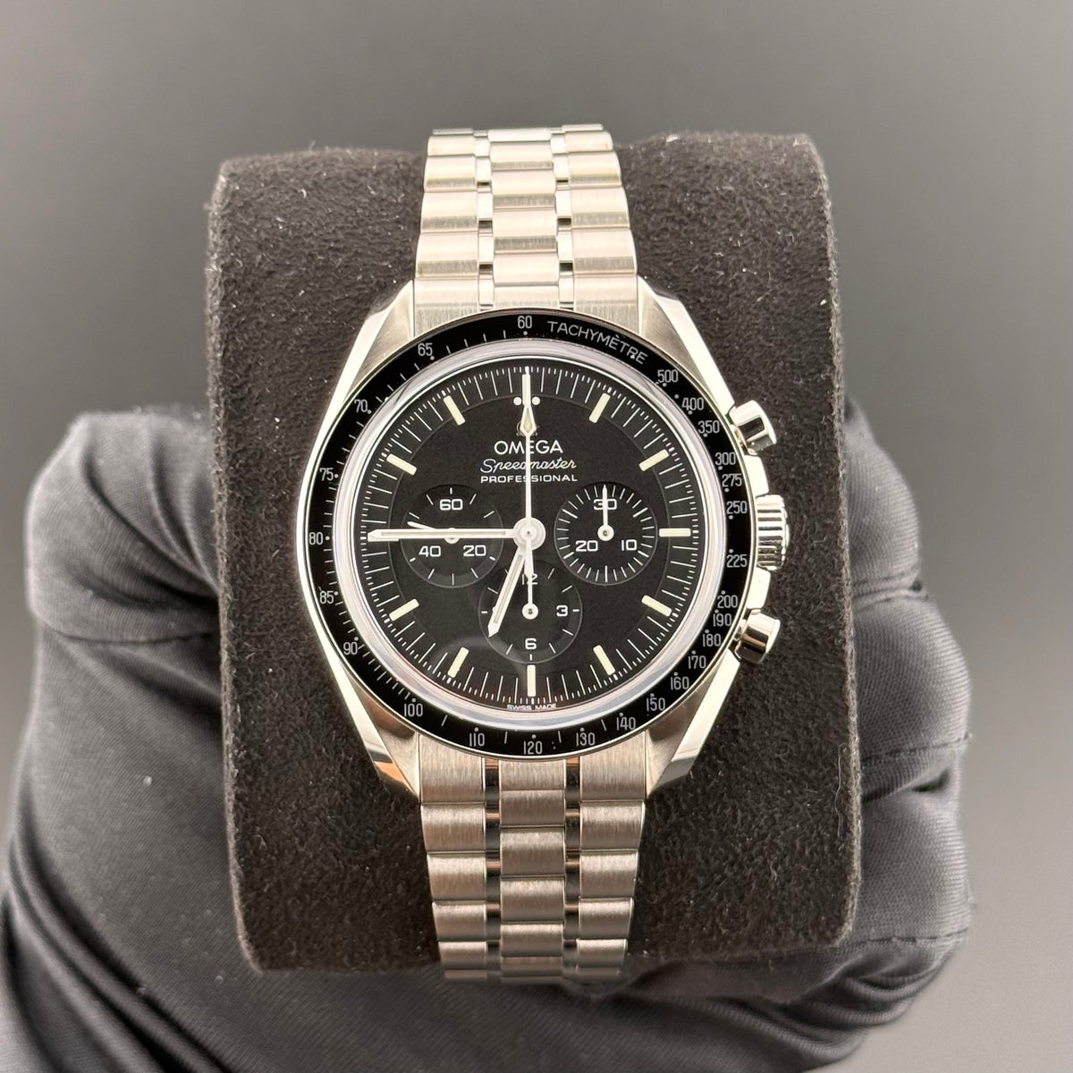 Omega Speedmaster Professional Moonwatch Sapphire 310.30.42.50.01.002