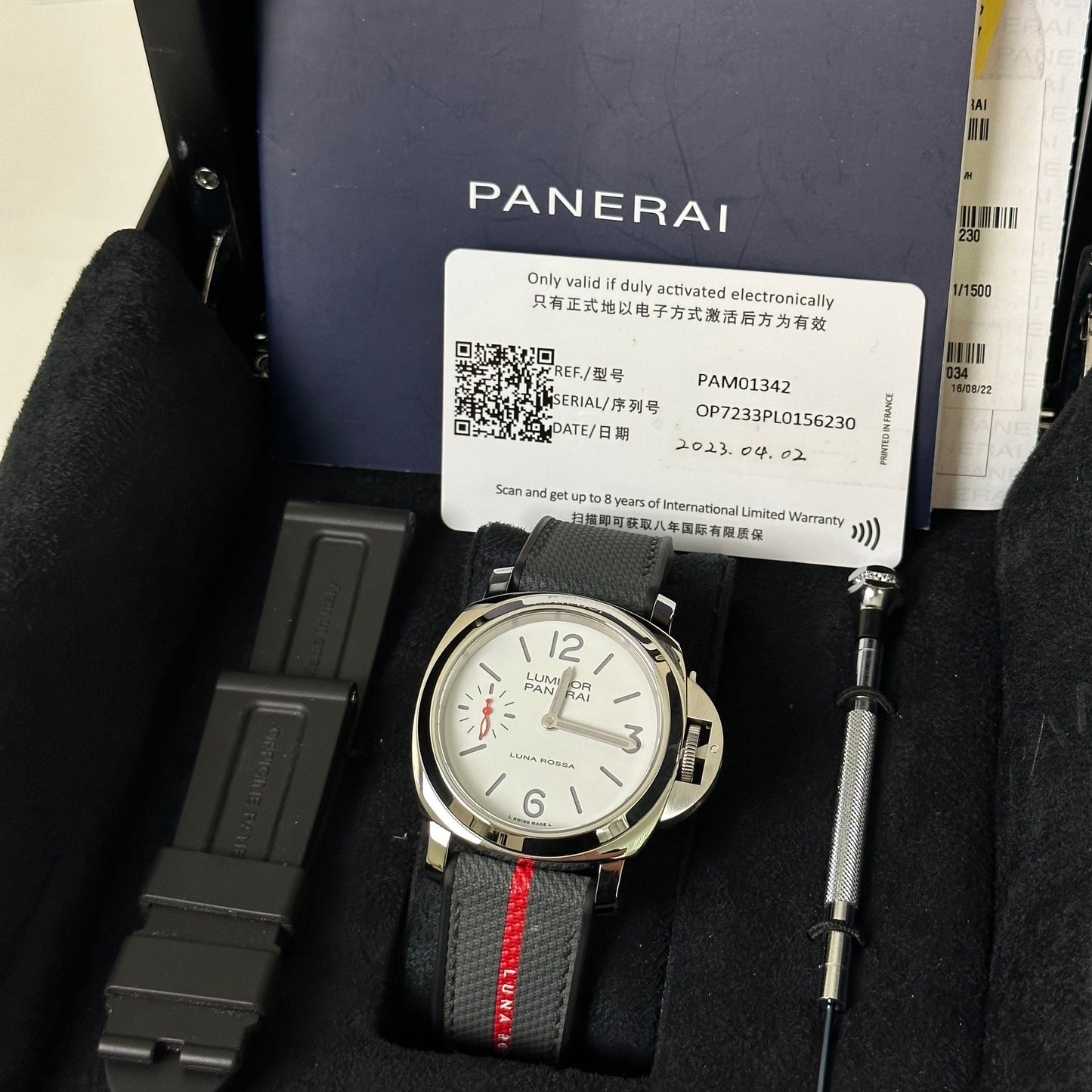 Panerai Luminor Luna Rossa PAM01342