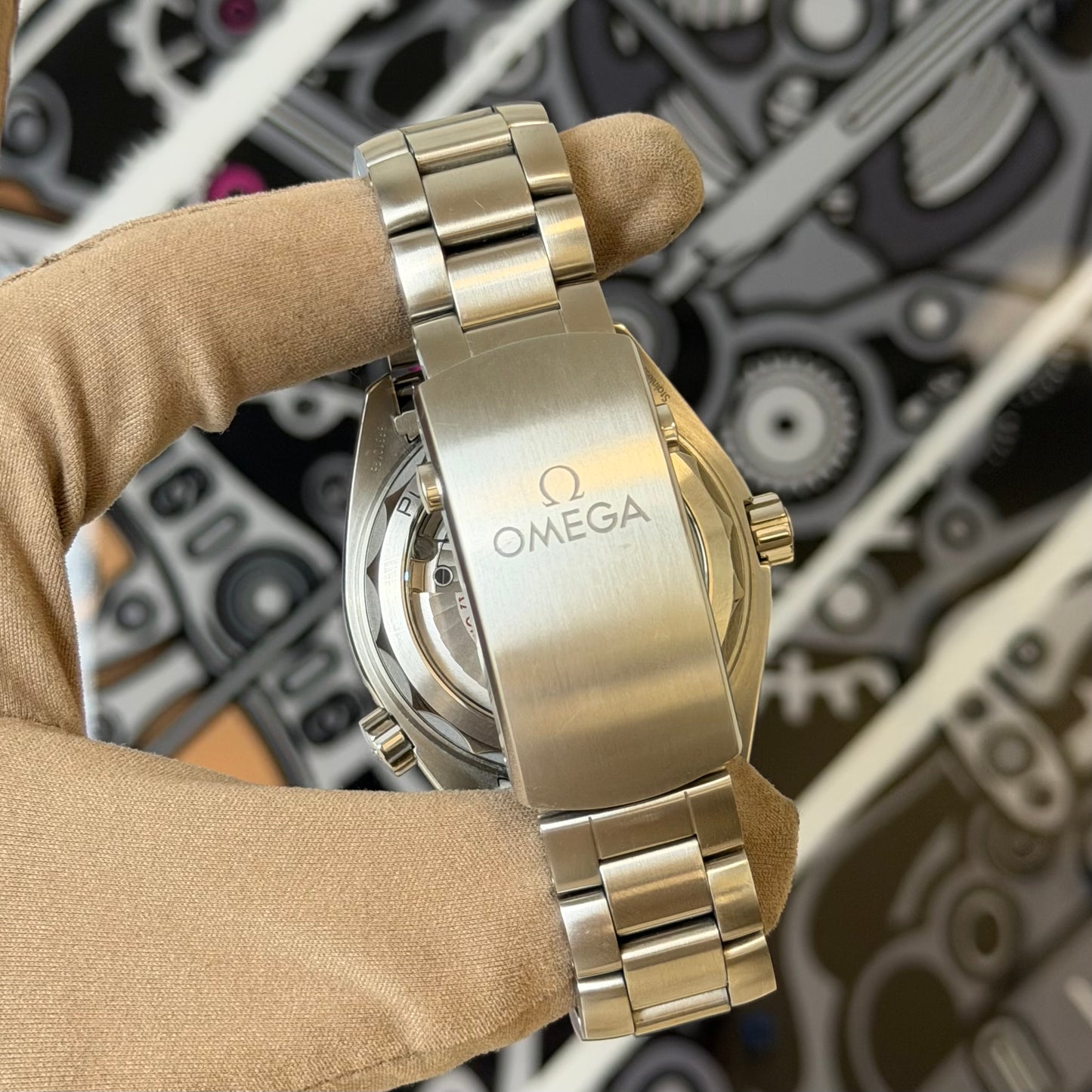 Omega Seamaster Planet Ocean Orange 215.30.44.21.04.001