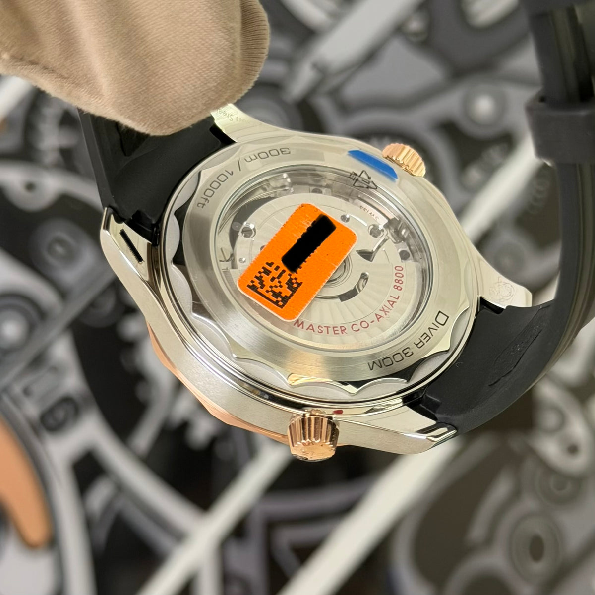 NEW Omega Seamaster Diver Sedna Gold 210.22.42.20.01.002