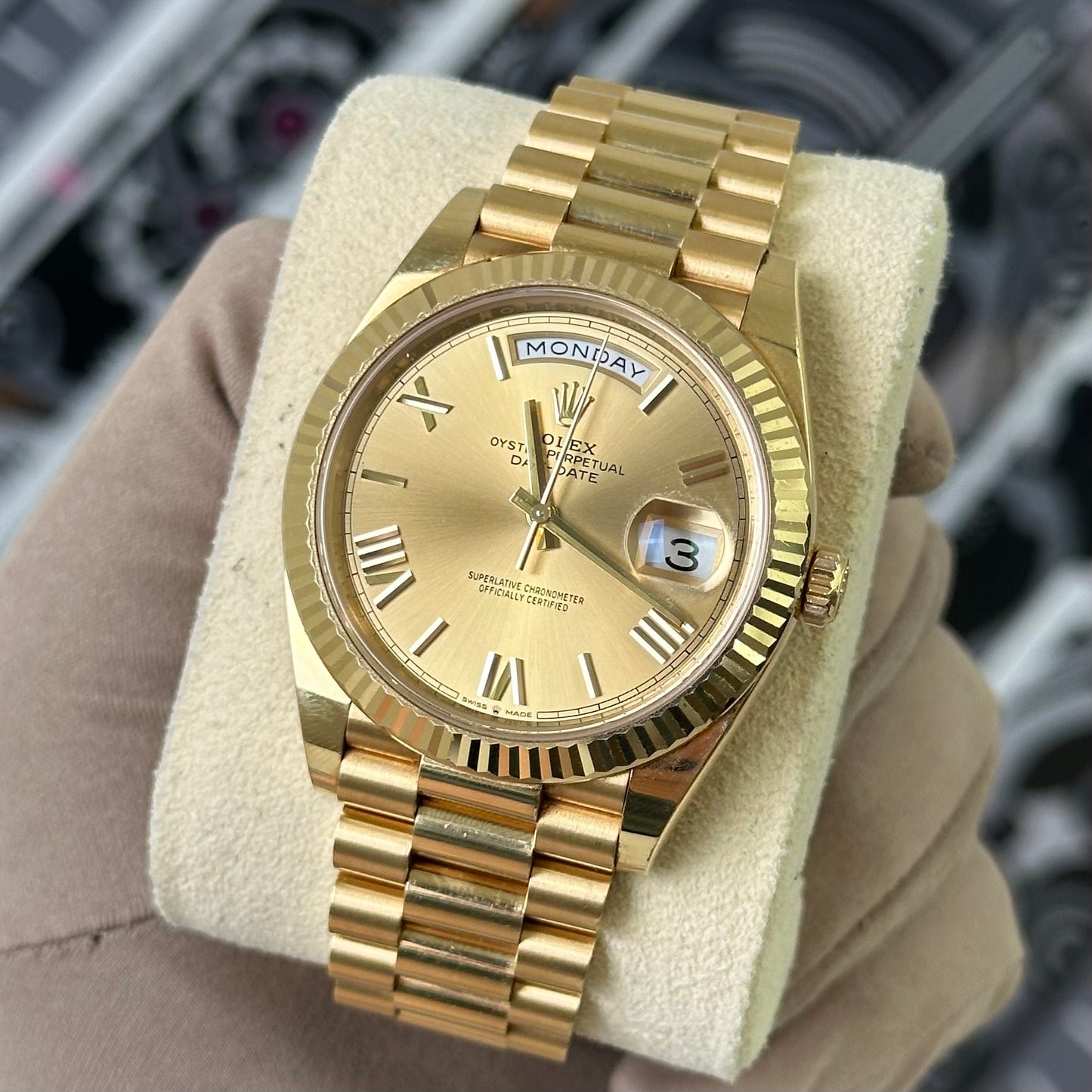 Rolex DD40 Yellow Gold 228238