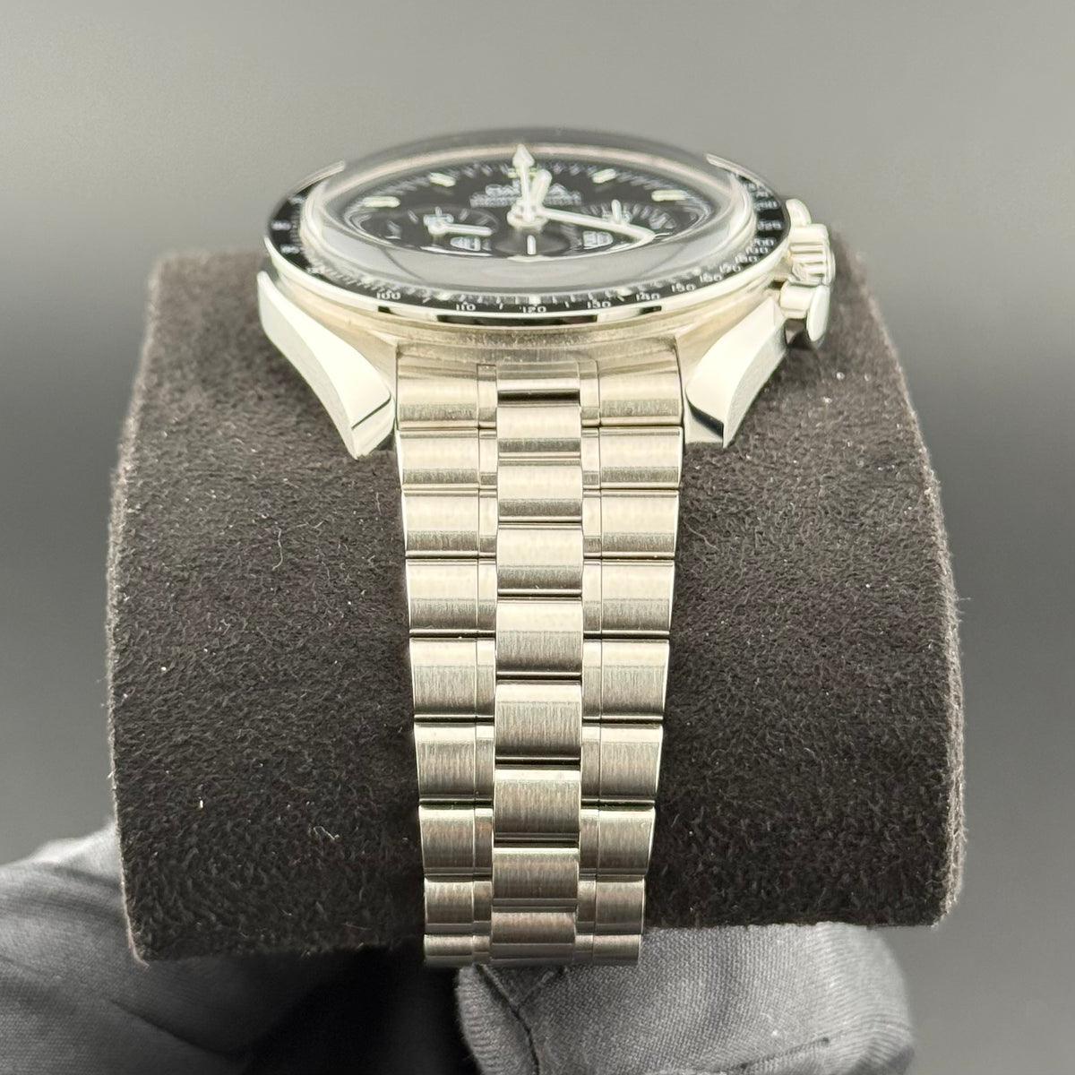 Omega Speedmaster Professional Moonwatch Hesalite 310.30.42.50.01.001