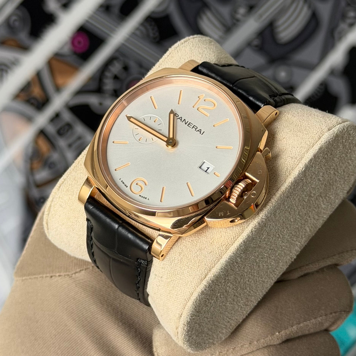 NEW Panerai Luminor Date Gold PAM01336