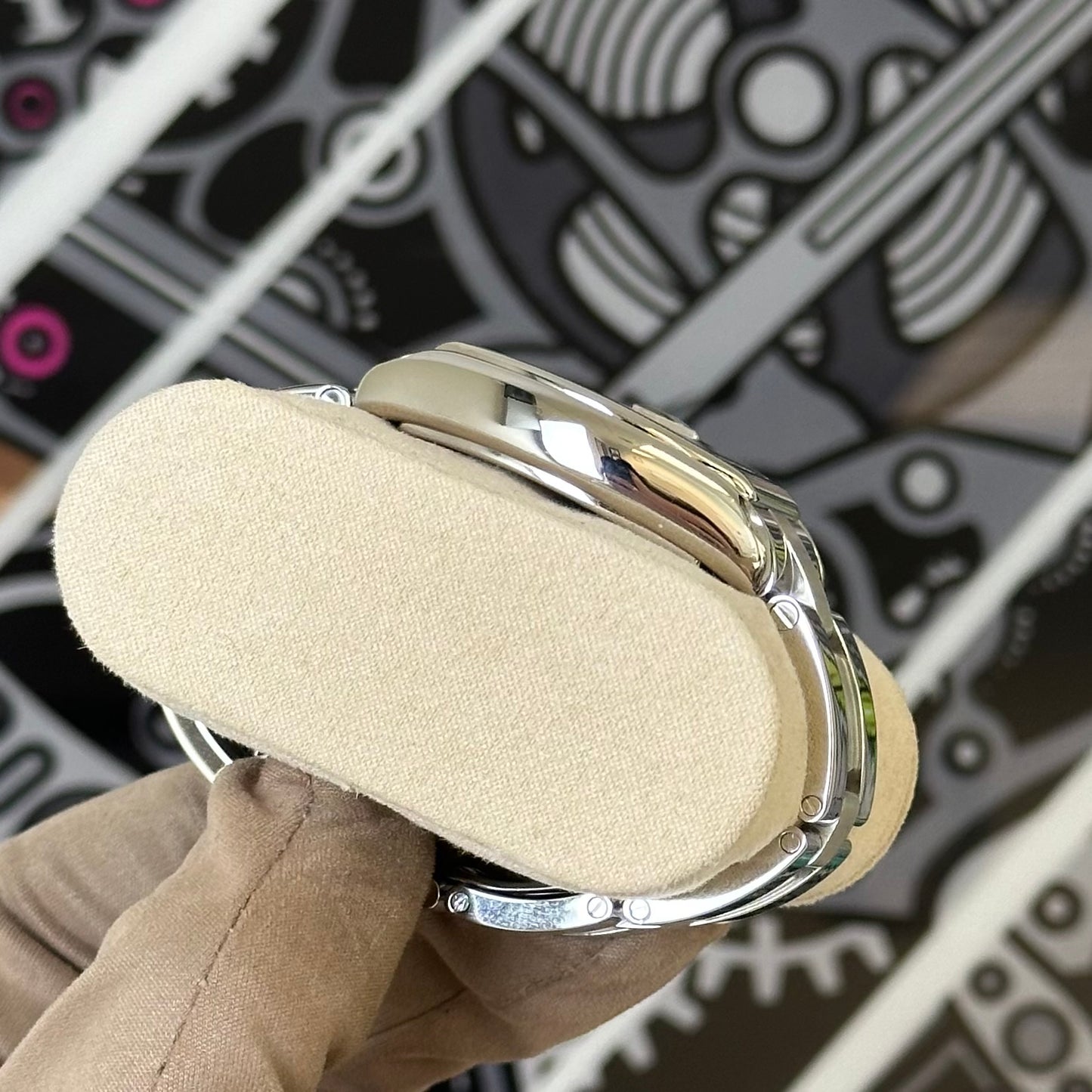 Cartier Roadster W62025V3