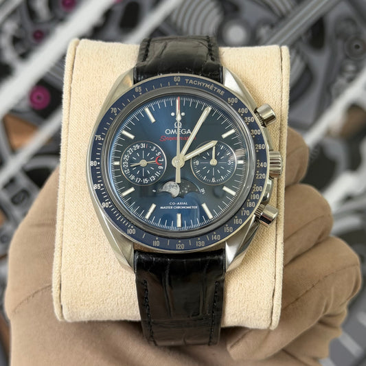 Omega Speedmaster Moonphase Chronograph 304.33.44.52.03.001