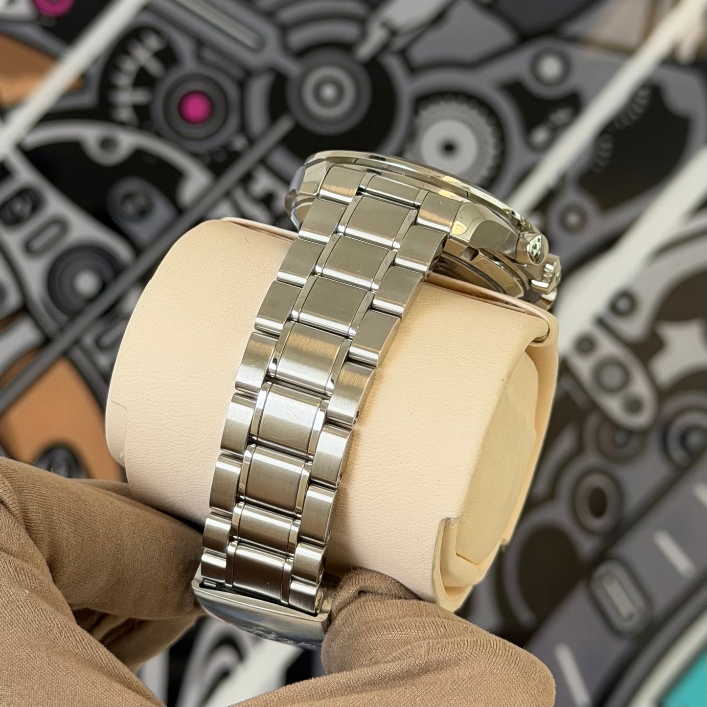 Omega Speedmaster Racing 329.30.44.51.04.001