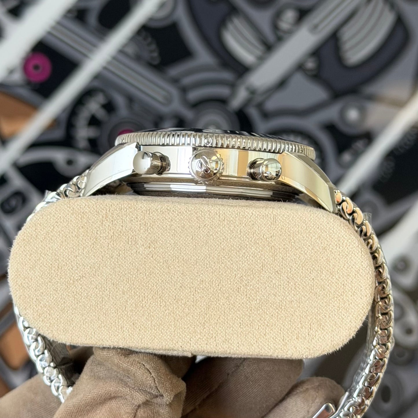 NEW Breitling SueprOcean Heritage Chrono 44 A13313