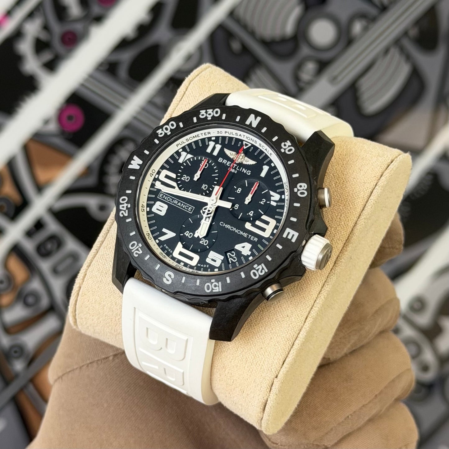 NEW Breitling Endurance Pro 44 White X82310