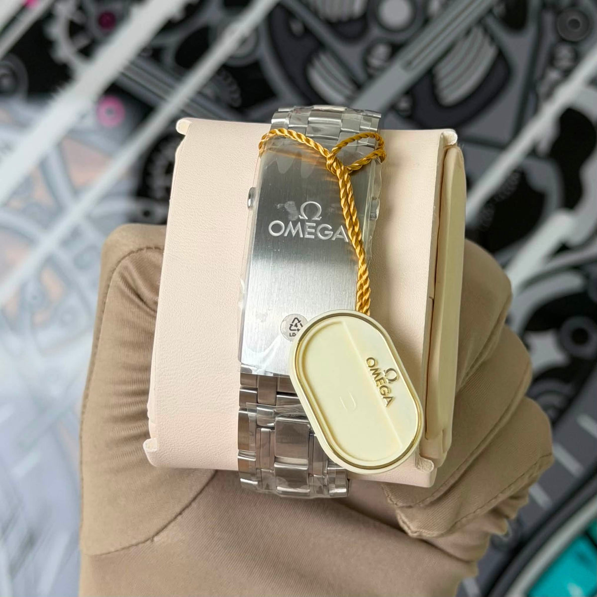 NEW Omega Seamaster Green Dial Seaweed 210.30.42.20.10.001