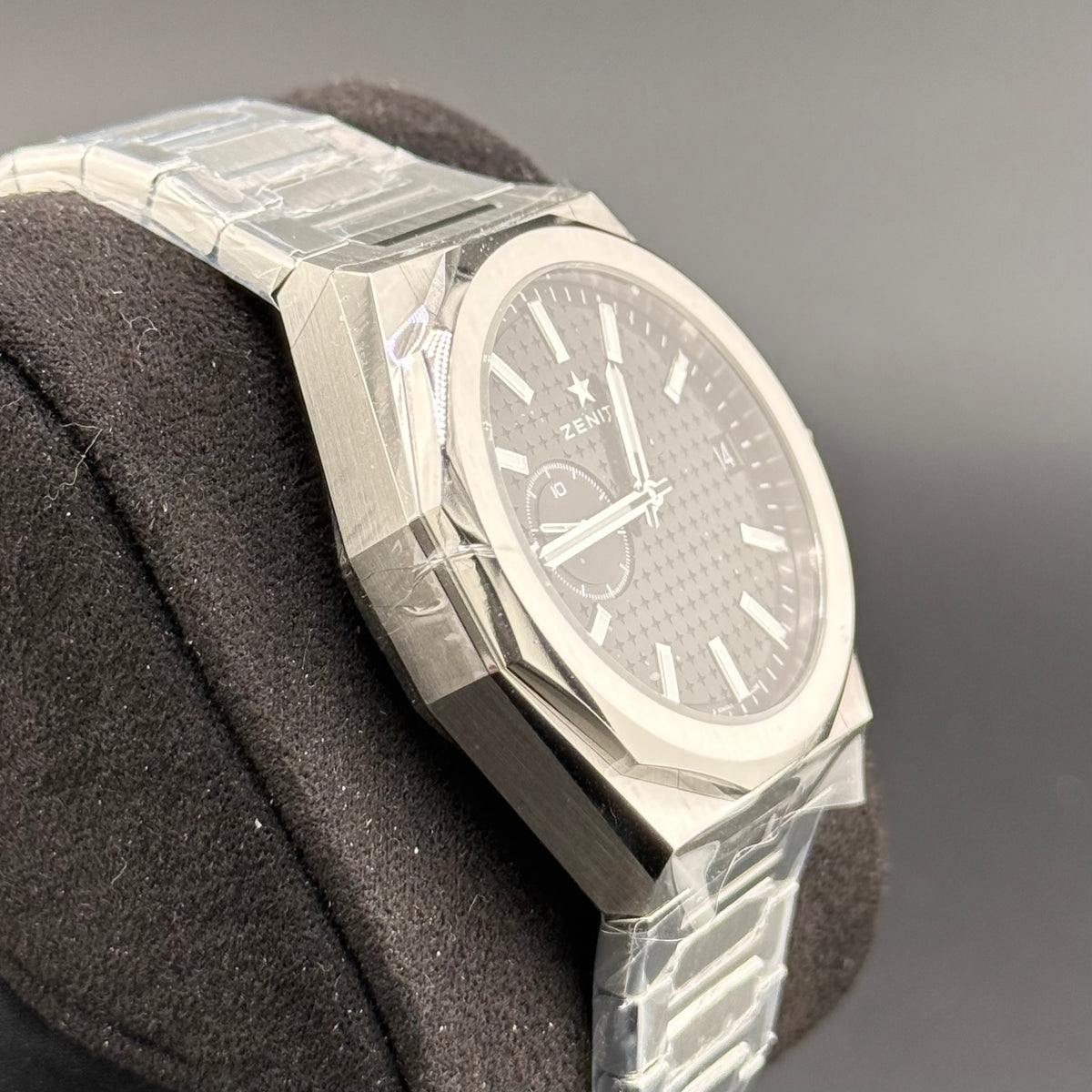 NEW Zenith Defy Skyline 41mm 03.9300.3620/21.I001