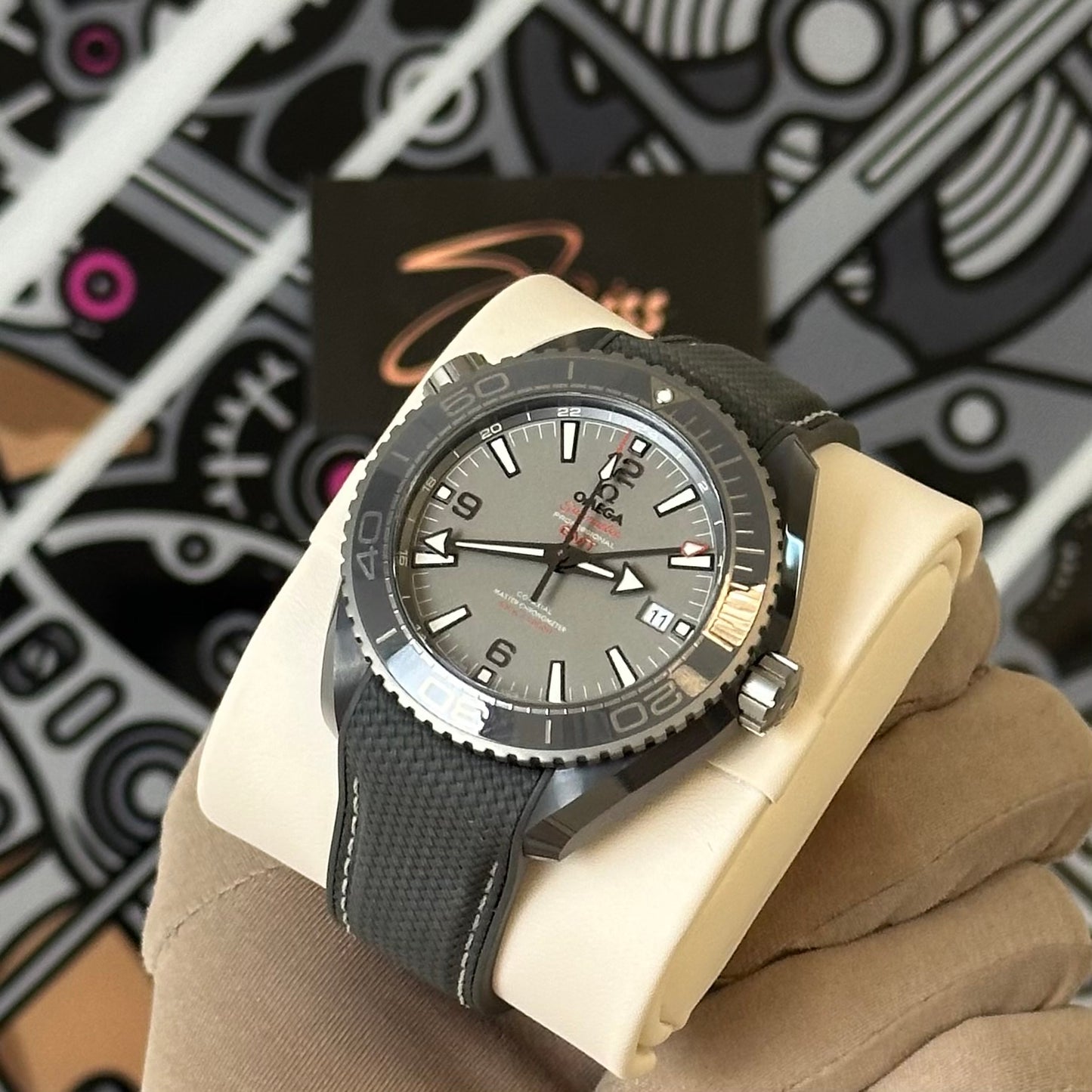 Omega Seamaster Planet Ocean Dark Grey 215.92.46.22.99.002
