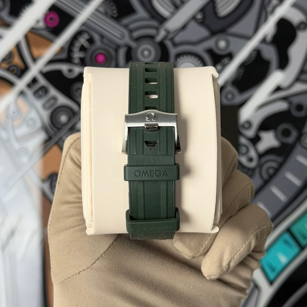 NEW Omega Seamaster Green 210.32.42.20.10.001