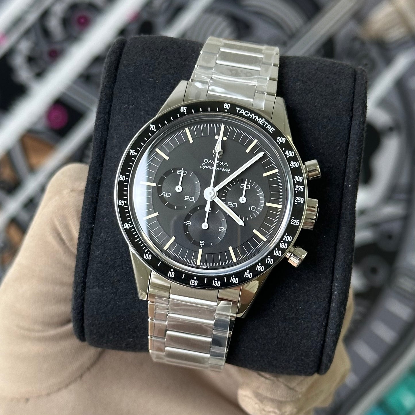 NEW Omega Speedmaster Ed White 311.30.40.30.01.001