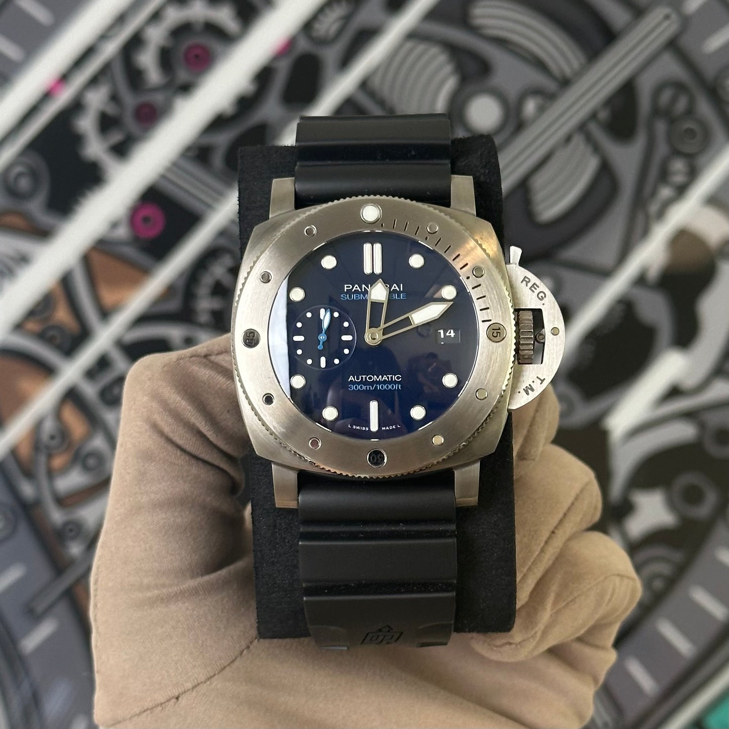 Panerai Submersible BMG-TECH PAM00692