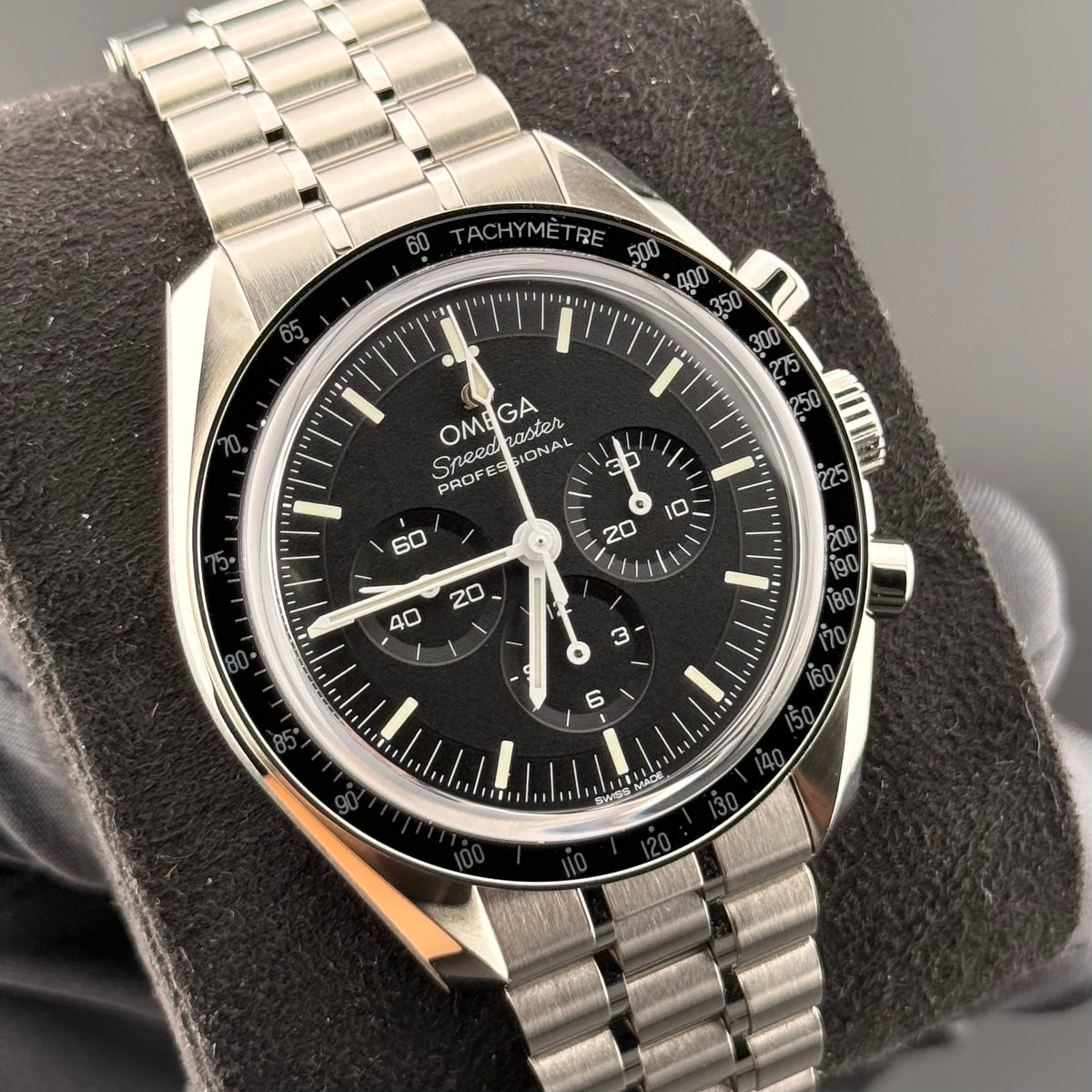 Omega Speedmaster Professional Moonwatch Sapphire 310.30.42.50.01.002