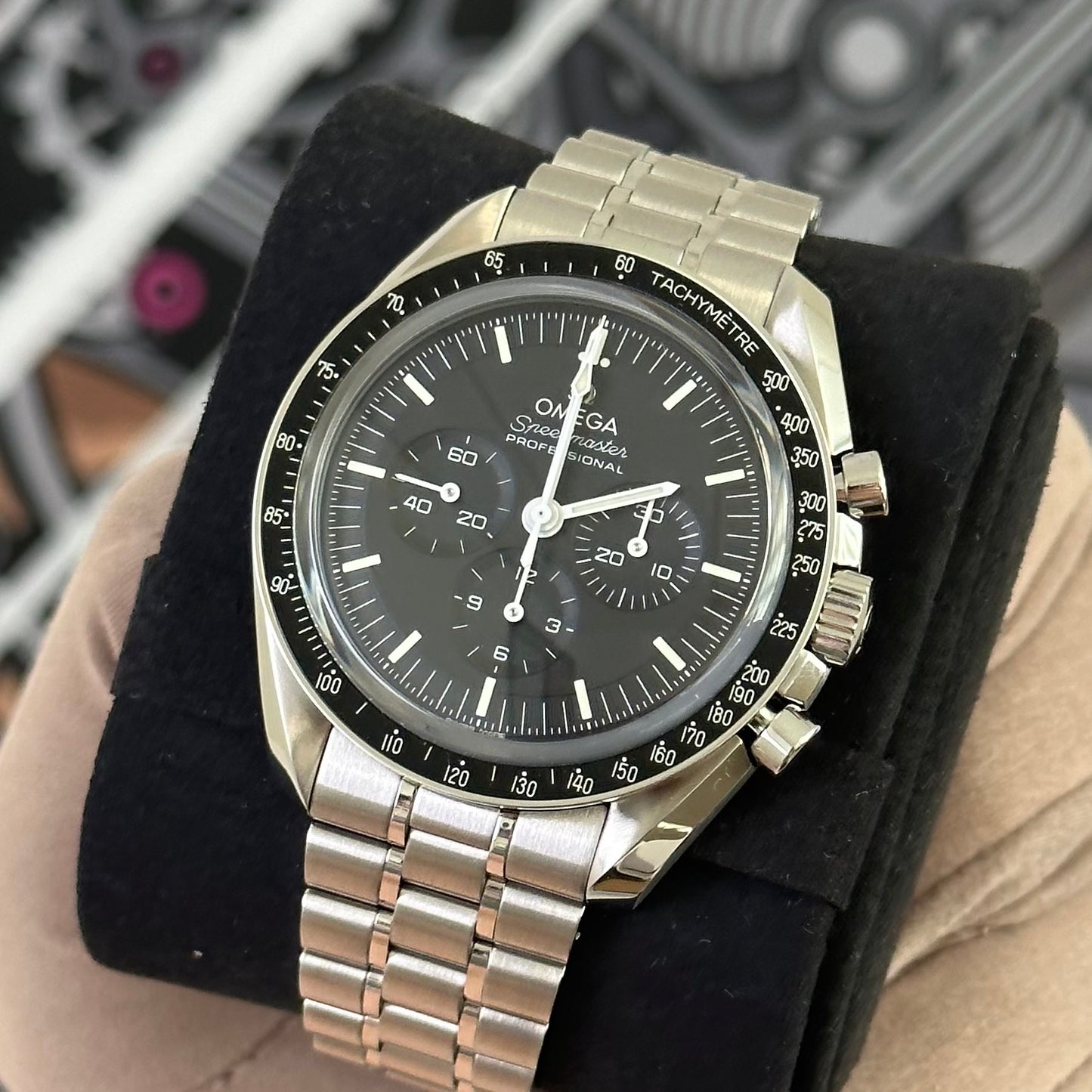 Omega Moonwatch Speedmaster Sapphire