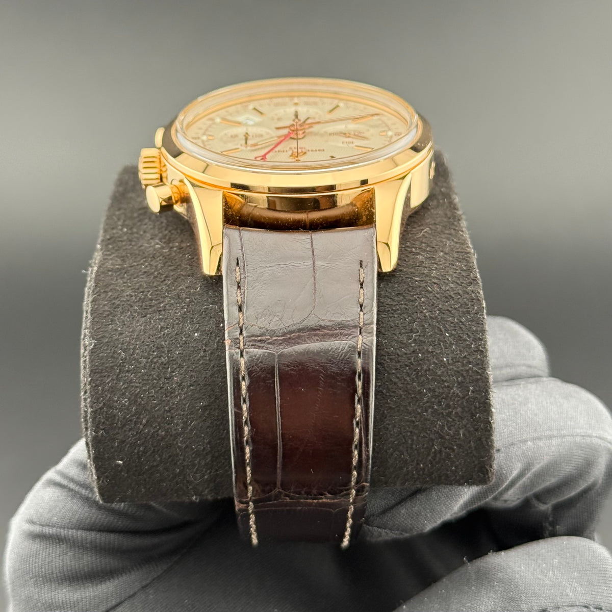 Breitling Transocean Chronograph GMT 18k Rose Gold RB0451