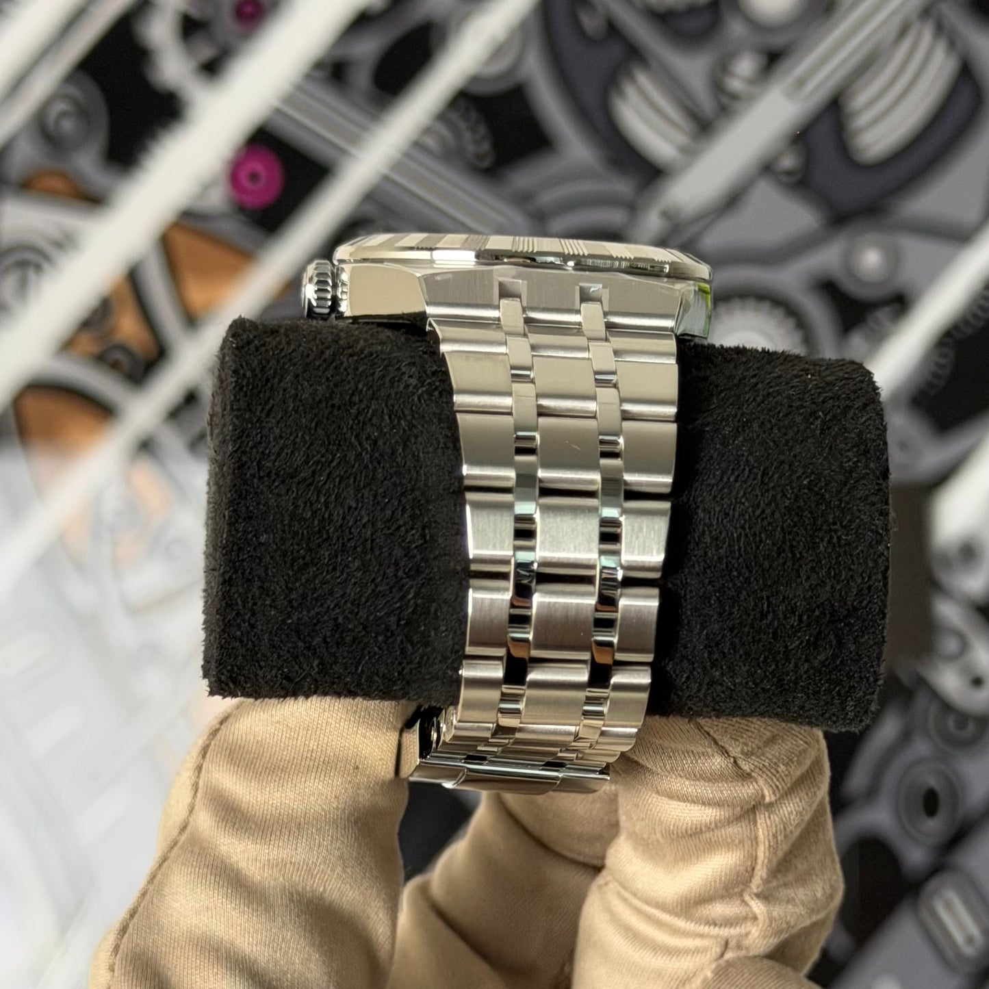 NEW Tudor Royal Salmon 2836C1A0