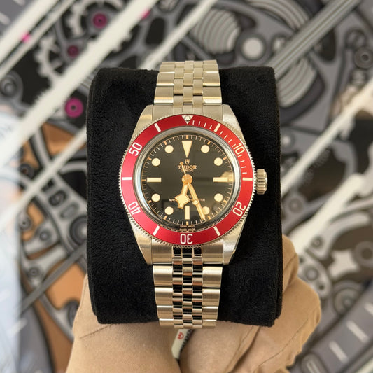 NEW Tudor Black Bay Red METAS 7941A1A0RU 2025