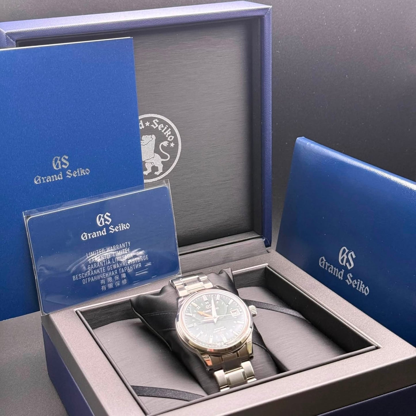 NEW Grand Seiko Hi-Beat 36000 GMT Shunbun SBGJ251