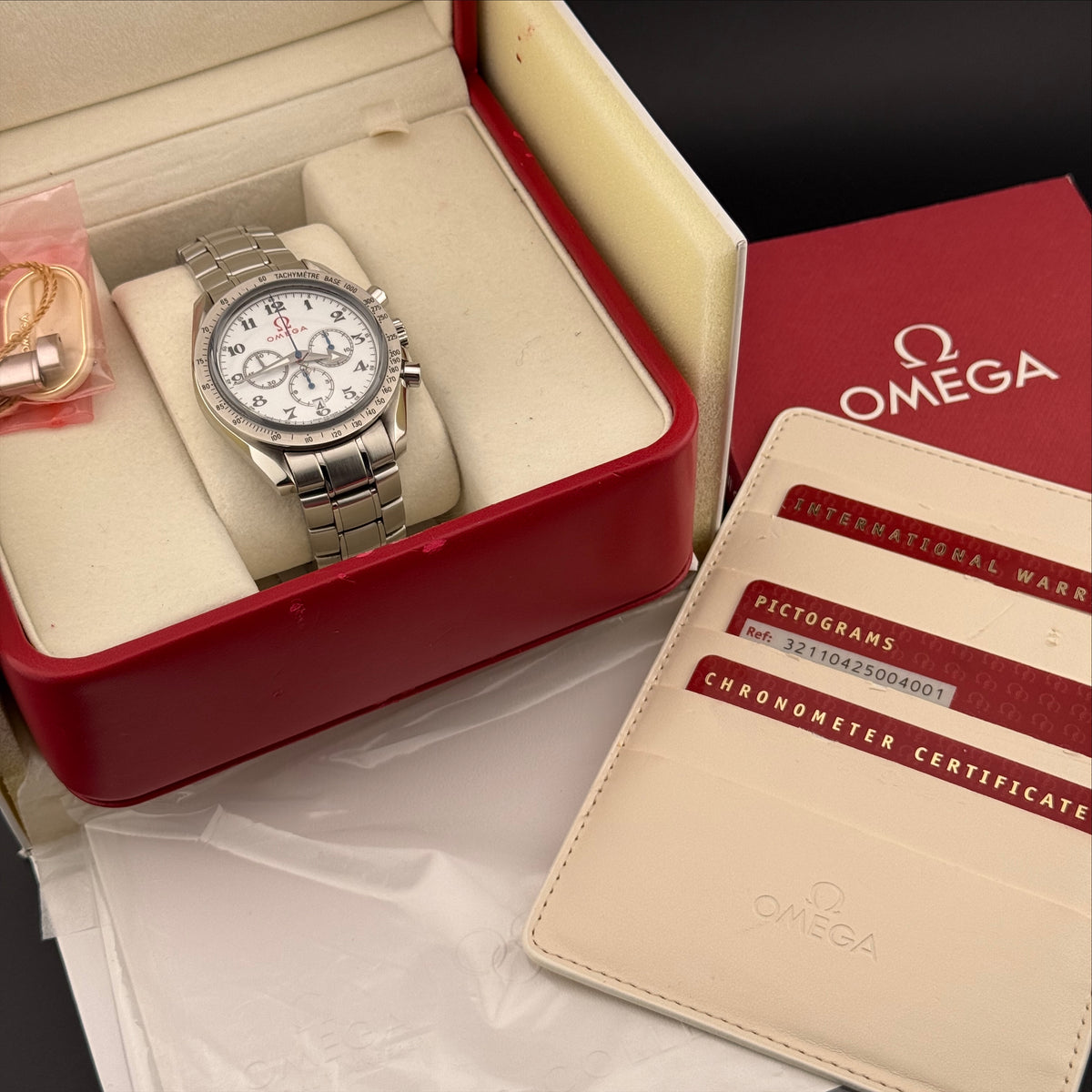 Omega Speedmaster Specialties Olympic Games 321.10.42.50.04.001