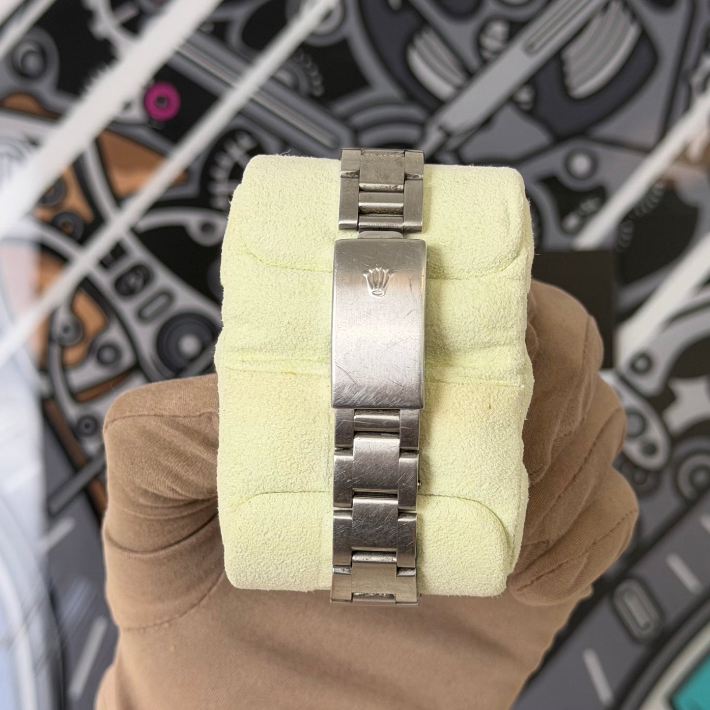 Rolex Oyster Perpetual Date 15200